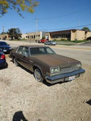 Motor 6-231 VIN C quinto dígito disparo desigual compatible con 75-77 CENTURY 269707 Foto 1 de 4