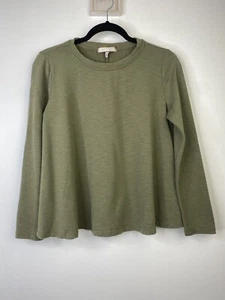 Eri + Ali Women’s Olive Green Crew Neck Long Sleeve T-Shirt Top Stretch Sz XS - Picture 1 of 6