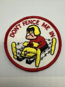 Don’t Fence Me In Vintage Patch NOS Snowmobile Ski Funny Racing 70s 80s Snow - Picture 1 of 3