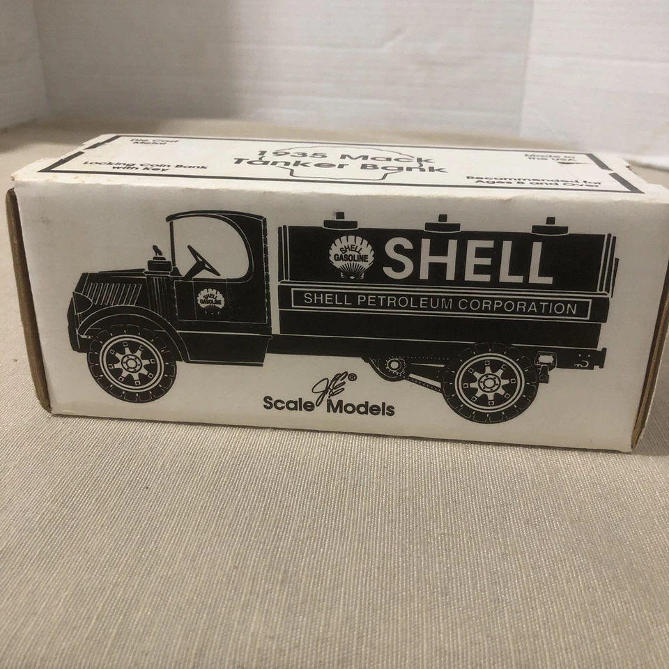 Banco cisterna Shell 1935 Mack banco de monedas de bloqueo con llave, metal fundido a presión EE. UU. Foto 1 de 4