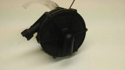 99 00 01 BMW 740IL E38 SMOG PUMP - Image 1 of 4