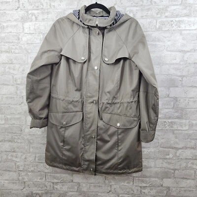 Croft & Barrow Women's Raincoat Jacket Size Small - Image 1 of 4