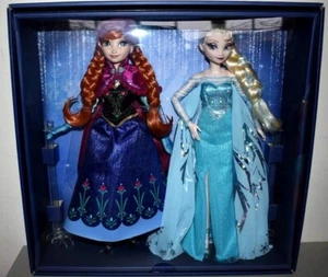 Mattel Disney100 Frozen Anna and Elsa Collector Doll set HLX70 SEALED BNIB - Picture 1 of 12