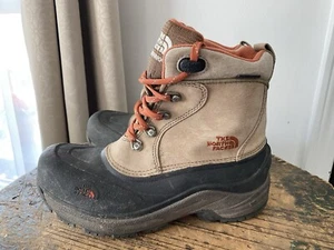 The North Face Boy’s Heat Seeker 200 Gram Insulation Boots US Size 5 - Picture 1 of 9