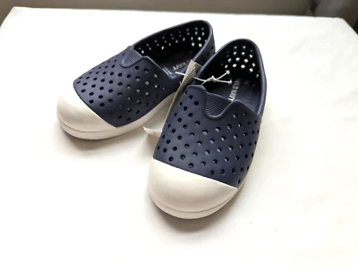 Old Navy Navyblue Perforated Slip-On Ruber Hole Shoes Casual Summer Kids Size 8 - Image 1 of 4