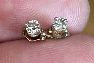 14K Yellow Gold 0.22 CTW Diamond Stud Earrings #2 - Picture 1 of 5