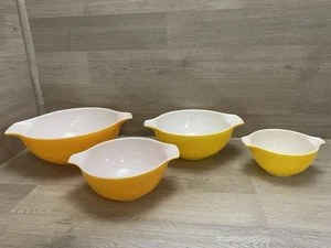 JUEGO DE 4 CUENCOS ANIDACIÓN PYREX GIRASOL PATRÓN MARGARITA AMARILLO NARANJA - Imagen 1 de 24