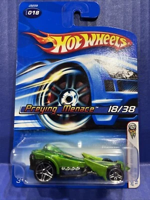 Hot Wheels 2006 First Editions 18/38 Green Preying Menace #018 - Image 1 of 4
