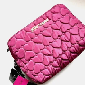 NWT BETSEY JOHNSON Cosmetics Toiletries Makeup Case Bag Travel Hearts Quilted - Picture 1 of 9