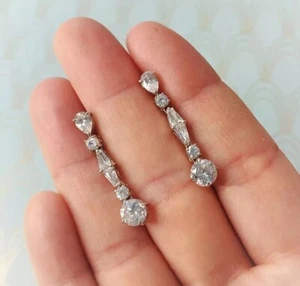 Round Cut Simulated Diamond Pretty Drop/Dangle Earrings In 14k White Gold Plated - Picture 1 of 6