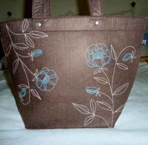 NWOT Rootote Brown Felt Blue Flowers Medium Tote Shopping Bag Purse - Picture 1 of 11
