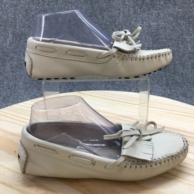 Minnetonka Shoes Womens 6.5 Moccasin Gray Kiltie Casual Comfort Low Top 2855503 - Image 1 of 4