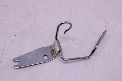 1982 KAWASAKI 440 LTD KZ440D BRAÇADEIRA DE MONTAGEM SUPORTE DE CABO DE LINHA DE MANGUEIRA DE FREIO DE CORREIA - Imagem 1 de 3