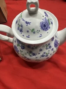 Lavender Ceramic Flower Tea kettle - Picture 1 of 6