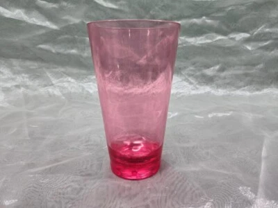 Juego de 4 Vasos de Plástico Rosa - Tazas y Platos de Cocina - Juego de Vasos Foto 1 de 4