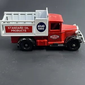 Lledo Standard Oil Atlas Tires Truck No 1 - Made in England / Loose - Picture 1 of 3