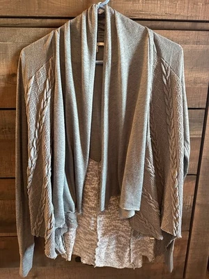 Б/у маленький BKE мульти серый кардиган в отличном состоянии!! - Изображение 1 из 4