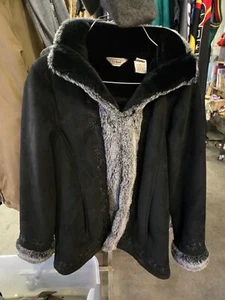 LL Bean Women's S PET Black Suede Fur Coat Heavy Warm Weather Embroidered - Picture 1 of 7