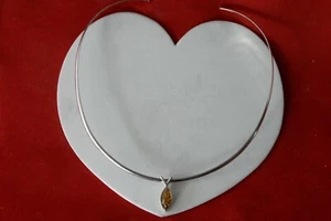 HERMOSO COLGANTE ÁMBAR VERDE 2.4 X 0.8 ANCHO + CUELLO PLATA 925 10 GR. 12 X 12,5 - Imagen 1 de 8