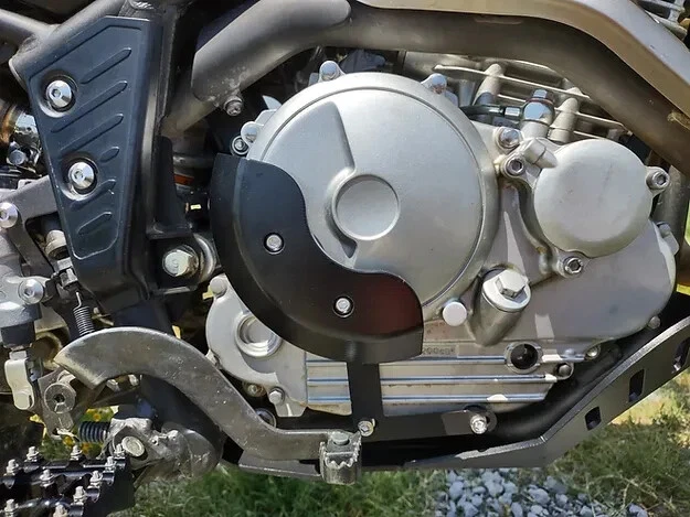 Protectores de caja de motor Yamaha XT250 2008+ Foto 1 de 4