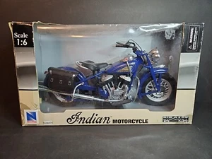 New Ray 1:6 Scale 1948 Indian Motorcycle Blue Diecast Bike Original Box Display - Picture 1 of 12