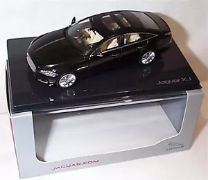 Jaguar XJ - Amethist Black Dealer Model 1-43 Scale New in Case - Picture 1 of 2