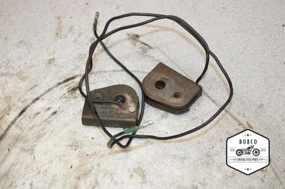 1976 Honda CB750K 750 четыре ЗАДНИХ ПОВОРОТНИКА КРЕПЛЕНИЯ ОСНОВАНИЯ H6-2624.ABT - Изображение 1 из 4