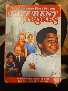 Diff'rent Strokes: Complete First Season (DVD) - Imagen 1 de 2