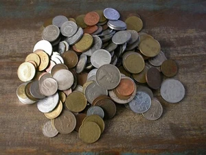 Foreign World Coins - One Half (1/2 lbs) Pound Lot - Picture 1 of 8