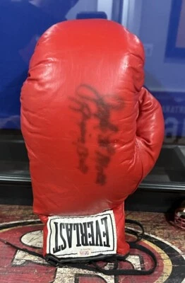 Jake LaMotta Raging Bull Autographed Signed Red Everlast Boxing Glove PSA/DNA - Image 1 of 4