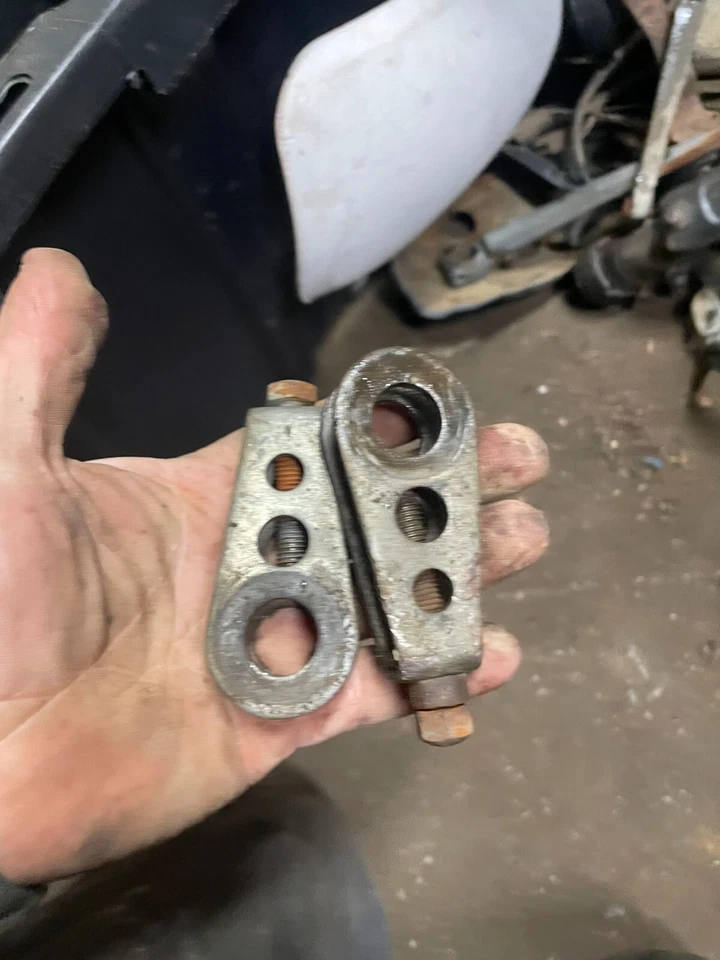 Suzuki sp500 1982 ajustadores de cadena de transmisión tensores Foto 1 de 1