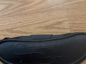 OCEAN WAVES CASE WITH ZIPPER - Picture 1 of 3
