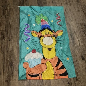 Vintage Tigger Birthday Garden Flag 27x38” Winnie The Pooh 1998 Party Cupcake - Picture 1 of 4