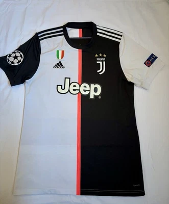Juventus Home Kit Player Signatures (printed) - Image 1 of 4