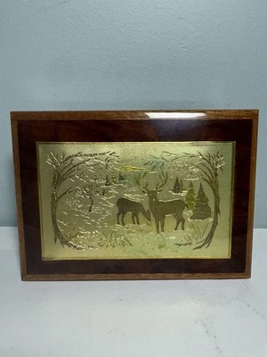 Caja de música de madera Reuge vintage reproduce escena de ciervos de Navidad blancos #4112/7500 Foto 1 de 4