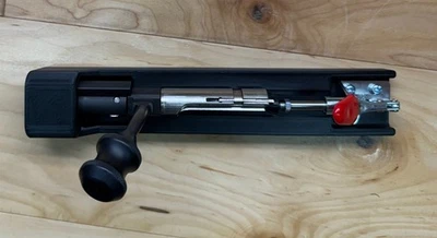 Herramienta de desmontaje de pernos CZ 457 ayuda con la limpieza, el intercambio de resortes, la adición de cuñas de pernos Foto 1 de 4