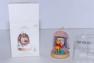 Hallmark Keepsake Lucky Star, Pooh and Piglet - Picture 1 of 1