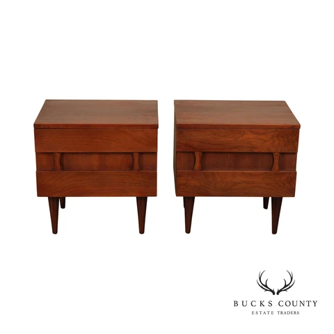 American of Martinsville Mid Century Modern Pair Walnut Nightstands Cover