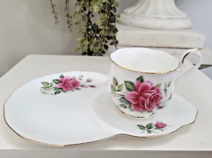 Hermosa copa de tenis y platillo de hueso fino de colección LU Pao rosa rosa - Imagen 1 de 11