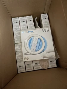 Lot 10 volants Wii Drive BigBen accessoires Mario Kart Wii neuf blister Revendeu - Imagen 1 de 6