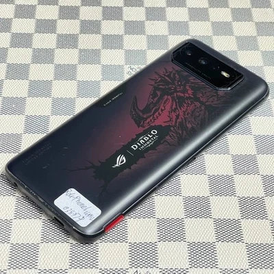 So Hot ASUS ROG Phone 6-12GB RAM 256GB-Black & White (Unlocked) High capacity🔋 - Image 1 of 4