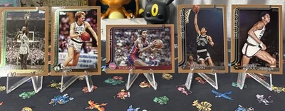 25-26 NBA Flagship Basketball Topps GOLD #d/2025 5 Card Lot NBA Legends HOF Wow! - Image 1 of 4