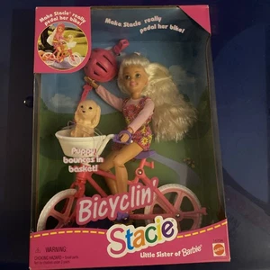 1996 Bicyclin' Stacie Little Sister of Barbie Pedals Her Bike - Picture 1 of 7