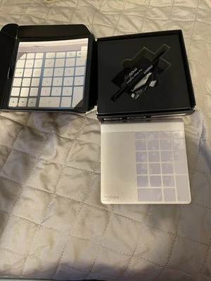 Apple Magic Trackpad MC380LL/A model A1339 Wireless Multi-Touch Untested - Image 1 of 2