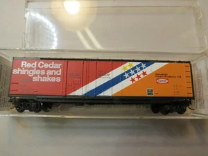 N - Micro-Trains 75060 - 50' Standard Boxcar, Canadian Forest    LN w/orig box - Picture 1 of 2