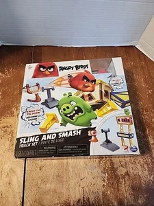 2016 Angry Birds Sling and Smash Track Set Rovio Spin Master New ! - Picture 1 of 6