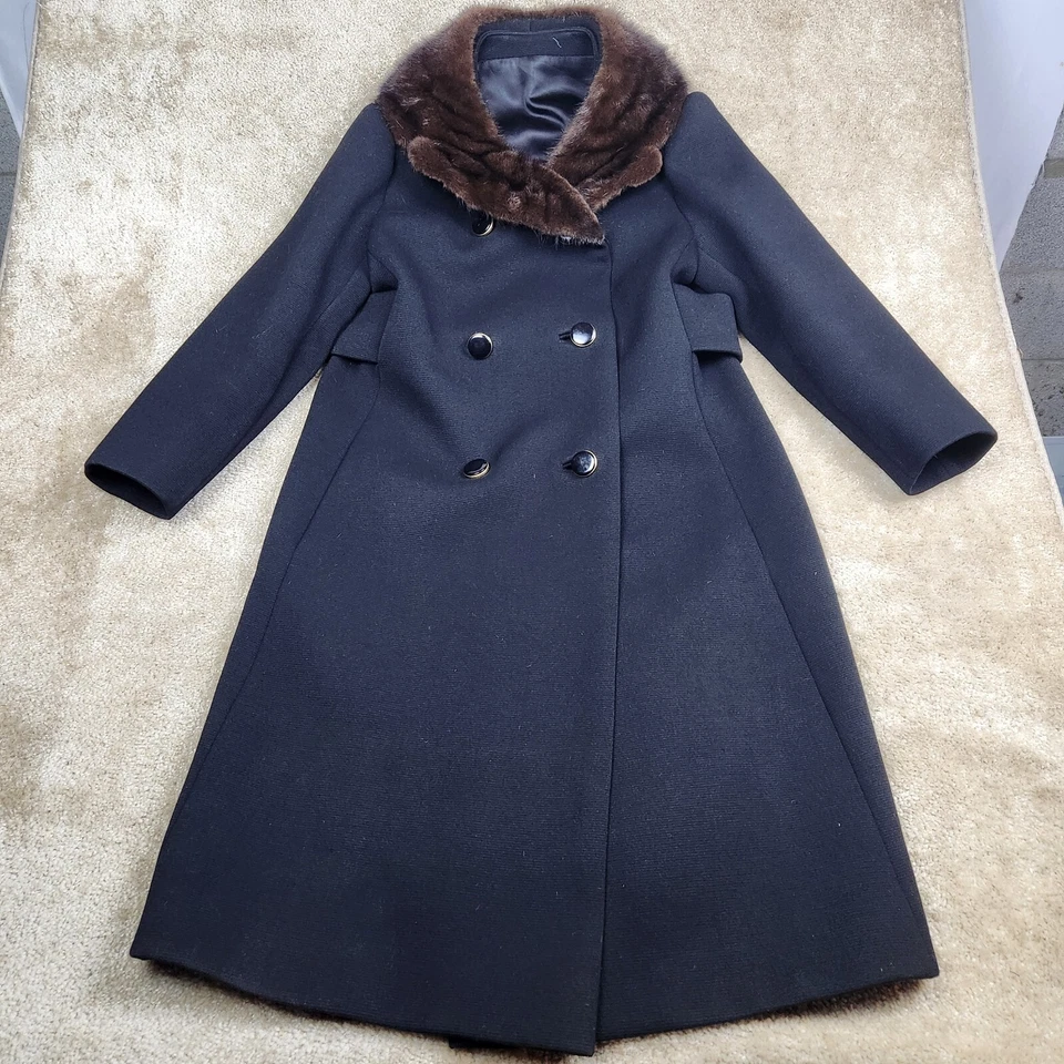 Marshall Field's Sycamore Vintage Long Wool Coat Faux Fur Collar Womens Sz 8-10 - Image 1 of 4