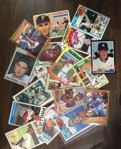 Baseball cards Assortment Box 132ct. Vintage to Current EX-MT Mix Stars ...