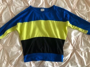 Disney-Signed Girls Shirt Size Medium Blue/Yellow - Bild 1 von 1