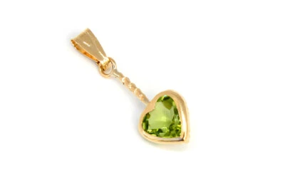 9ct Gold Peridot Heart necklace Pendant no chain Gift Boxed Made in UK Foto 1 de 4